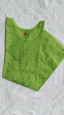 Adab chikan handicraft Women Self Design Straight Kurta(Dark Green)