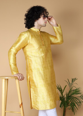 Namaskar Men Printed Straight Kurta(Yellow)