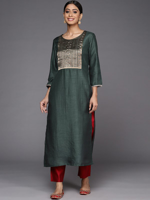 Indo Era Women Embellished Straight Kurta(Green)