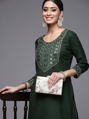 Indo Era Women Embroidered Straight Kurta(Green)