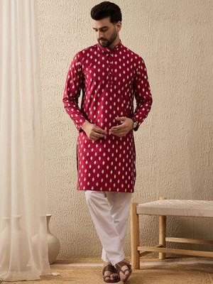 ANOUK Men Woven Design Straight Kurta(Red)