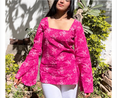 BHAWANA FASHION Women Floral Print Straight Kurta(Pink)