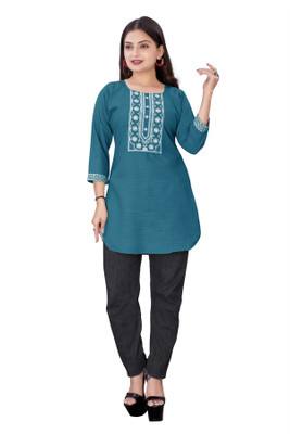 dhanshree tex Women Embroidered A-line Kurta(Light Green)