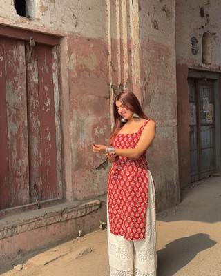 SHIRSHA Women Printed Straight Kurta(Multicolor)