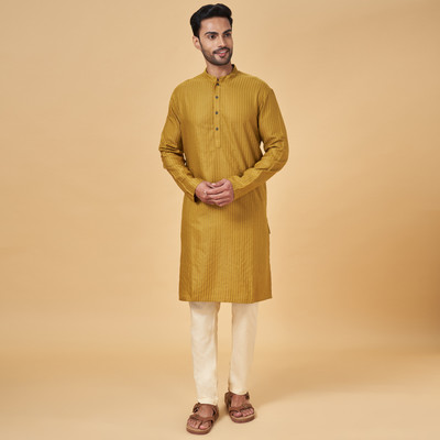 Indus Route by Pantaloons Men Self Design Straight Kurta(Yellow)