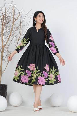 CLOTHI FAB Women Printed Flared Kurta(Black)