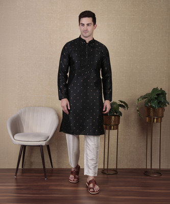 Koshin Men Embellished, Embroidered Straight Kurta(Black)