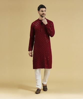 Rajubhai Hargovindas Men Embellished Straight Kurta(Red)