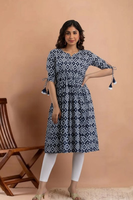 FABZARI Women Printed Straight Kurta(Blue)