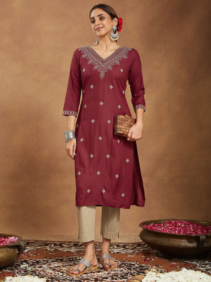 Janasya Women Embroidered Straight Kurta(Maroon)
