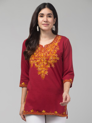 FamBee Women Embroidered Straight Kurta(Maroon)