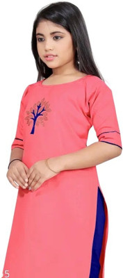 vishvoham Girls Embroidered Straight Kurta(Black)