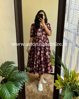 Luminary Women Printed Anarkali Kurta(Purple)