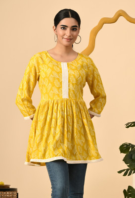 Glowworld Women Printed Flared Kurta(Yellow)
