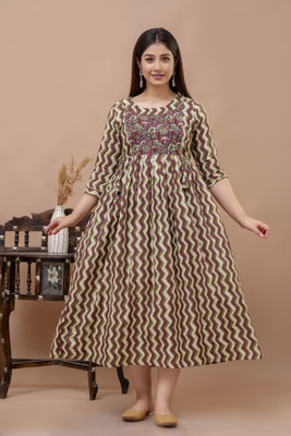 CHHOKRII Flared/A-line Gown(Brown)