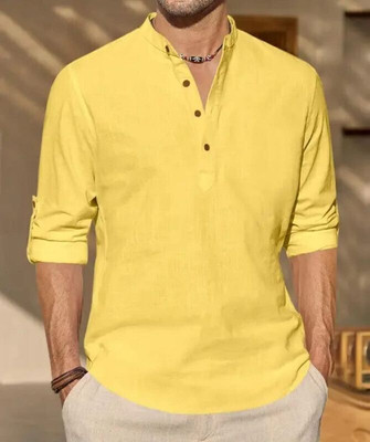 StoneHeart Men Solid Straight Kurta(Yellow)