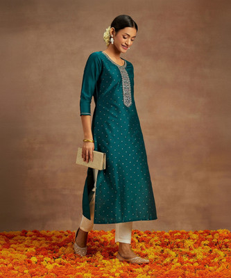 LIBAS Women Embellished Straight Kurta(Blue)