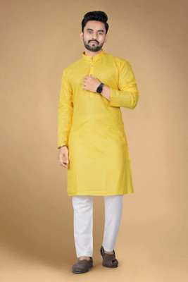 VyomCreation Men Solid Straight Kurta(Yellow)