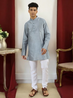 Tattva Men Woven Design Straight Kurta(Silver)