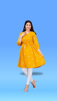 Damsel Women Floral Print Flared Kurta(Yellow)