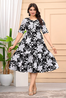 minimal city Anarkali Gown(Black)