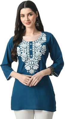 DANIA Women Chikan Embroidery Straight Kurta(Blue)