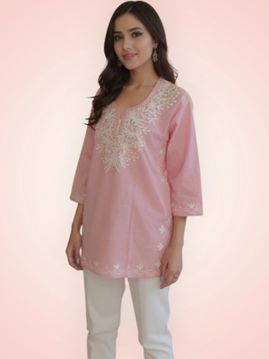 LB Fashion Women Embroidered Straight Kurta(Pink)