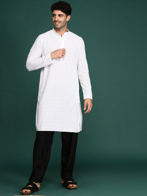 ANOUK Men Woven Design Straight Kurta(White)