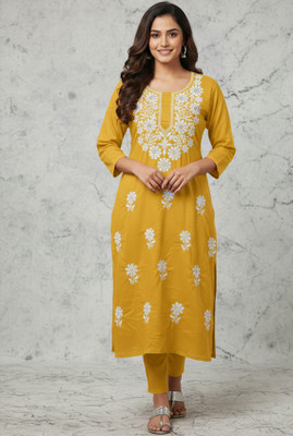 THECHIKANKARI Women Embroidered, Chikan Embroidery Straight Kurta(Red)