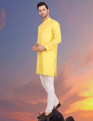 BISWAS Men Solid Straight Kurta(Yellow)