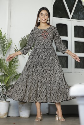 SHRI RADHA RANI CREATIONS Anarkali Gown(Grey)