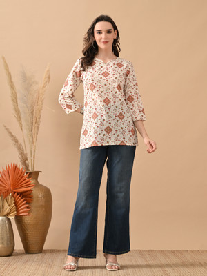 Hariks Women Printed Straight Kurta(White)