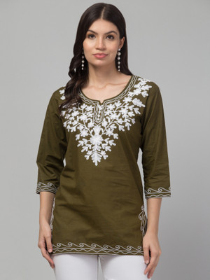 VESTIYAPLUS Women Embroidered Straight Kurta(Green)