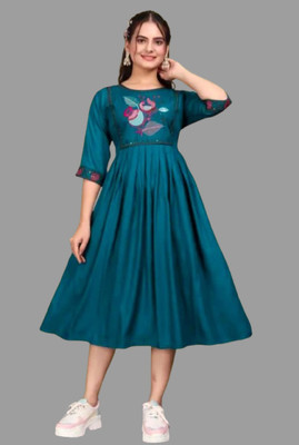 SORTHIYA GROUP Women Embroidered Anarkali Kurta(Light Blue)