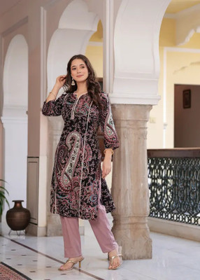 Hisham Women Printed Pakistani Kurta(Multicolor)