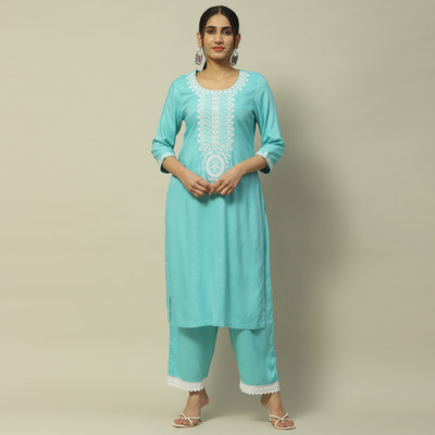 RANGRITI Women Embroidered Straight Kurta(Blue)