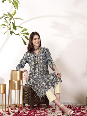 ANOUK Women Geometric Print Straight Kurta(Black)