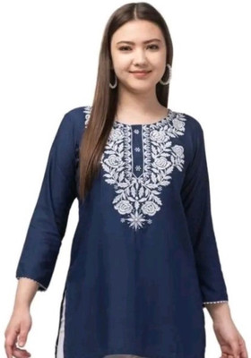 Nawazfashion Women Embroidered Straight Kurta(Blue)