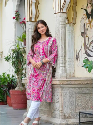 SAAVI Mehra creation Women Paisley Straight Kurta(Multicolor)