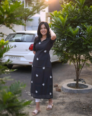 PoruIMPEX Women Floral Print Straight Kurta(Black)