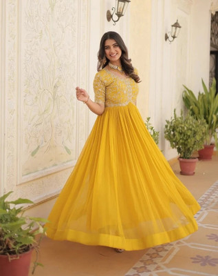 FOXDX Women Embellished, Solid Flared Kurta(Yellow)