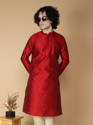Namaskar Men Self Design A-line Kurta(Maroon)