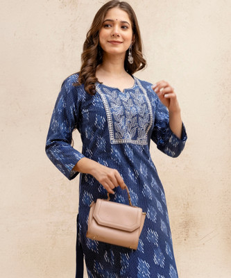 Surhi Women Embroidered Straight Kurta(Multicolor)