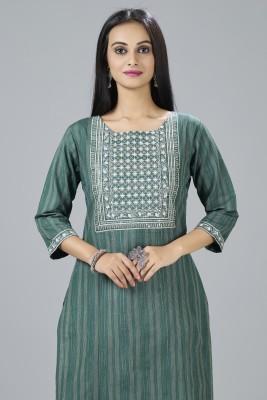 rootover 30 Women Embroidered Straight Kurta(Green)