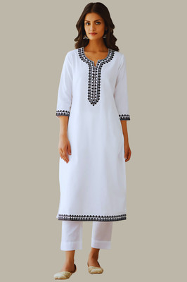 WARDROVE Women Embroidered Straight Kurta(White)