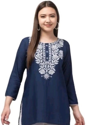 SABA ENTERPRISES Women Embroidered Straight Kurta(Blue)