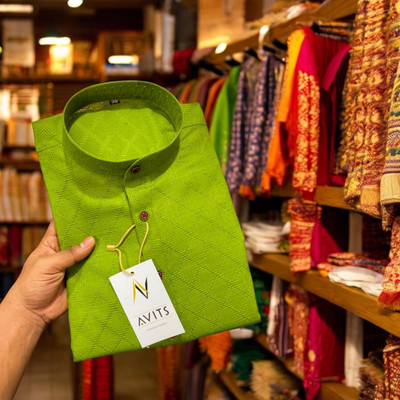 AVITS Men Checkered Ethnic Dress Kurta(Green)