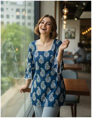 Vividvibe Women Self Design Straight Kurta(Blue)