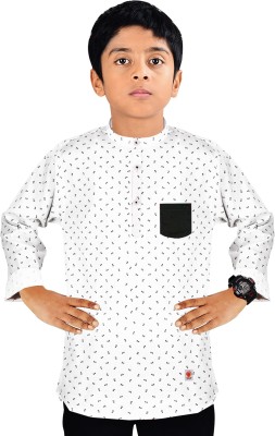 MADE IN THE SHADE Boys Self Design Straight Kurta(Multicolor)