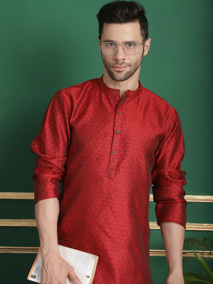ANOUK Men Woven Design Straight Kurta(Maroon)